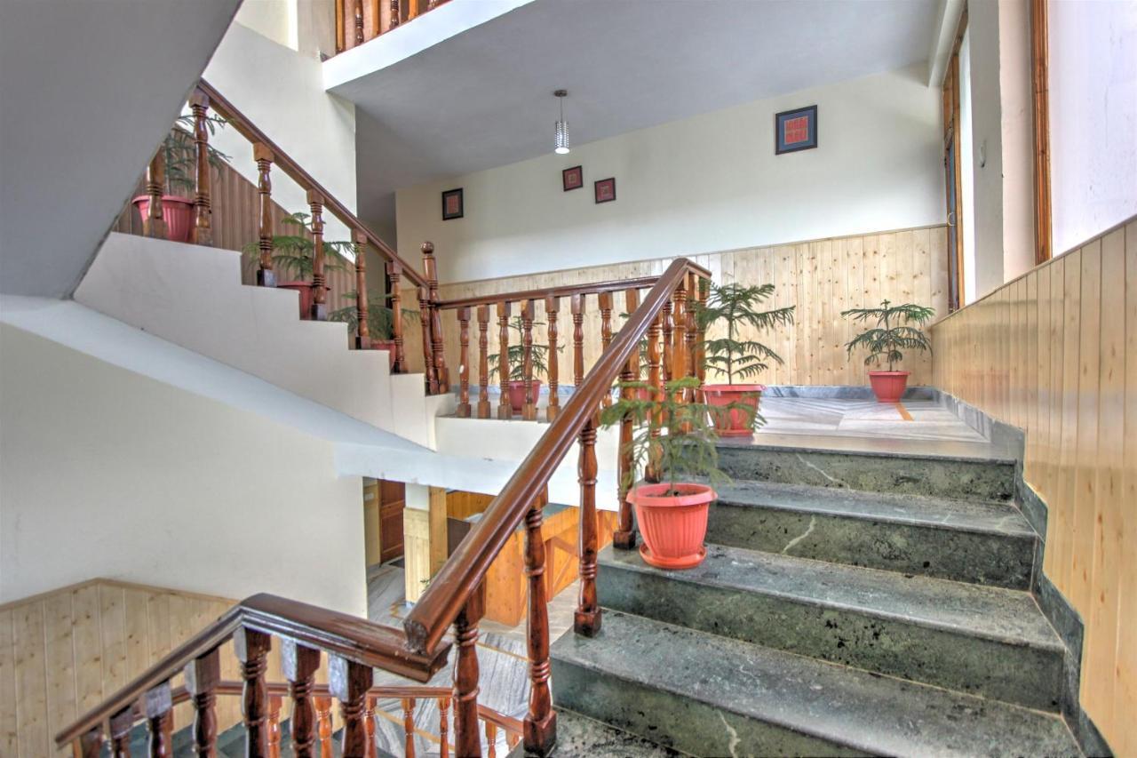 Hotel Mountain Face By Snow City Hotels Manāli Exterior foto