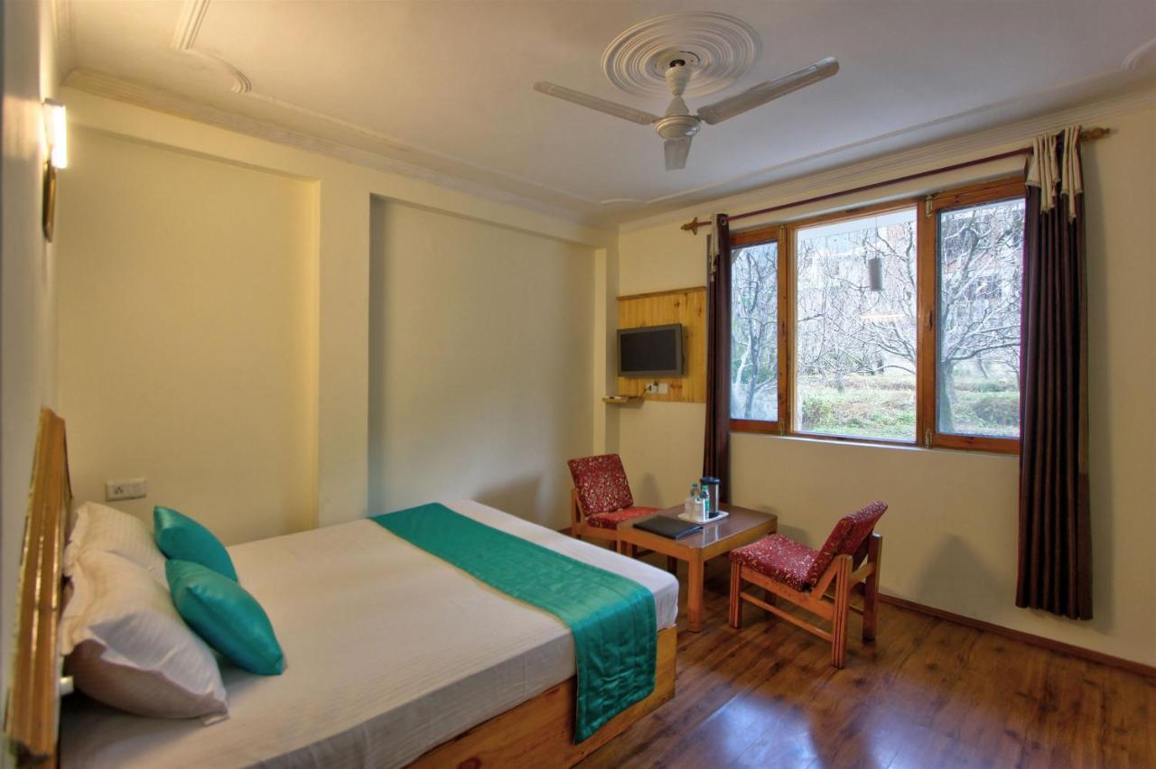 Hotel Mountain Face By Snow City Hotels Manāli Exterior foto
